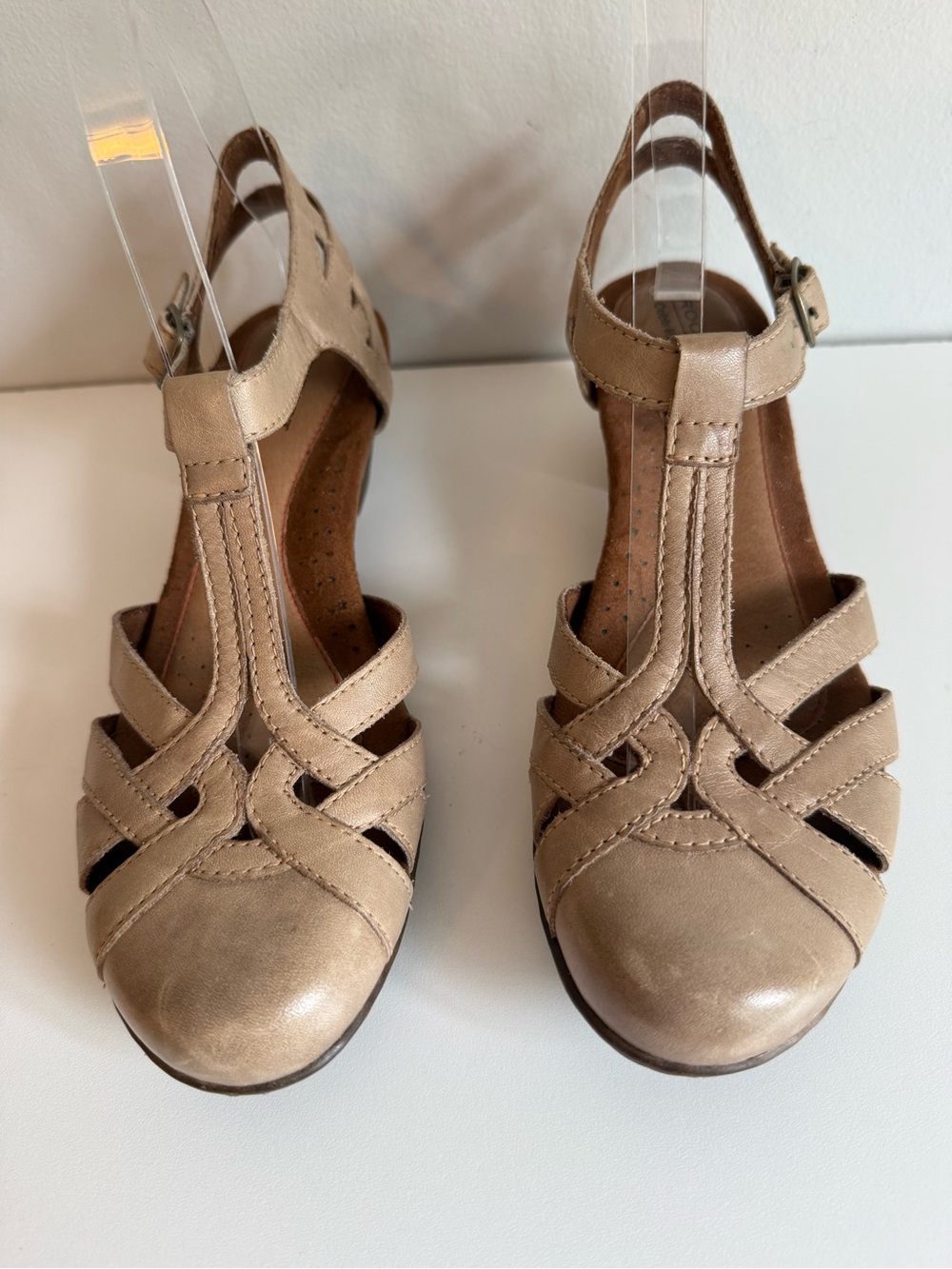 Rockport Cobb Hill Aubrey Taupe Leather T-Strap Comfort Heels Women’s 7M
